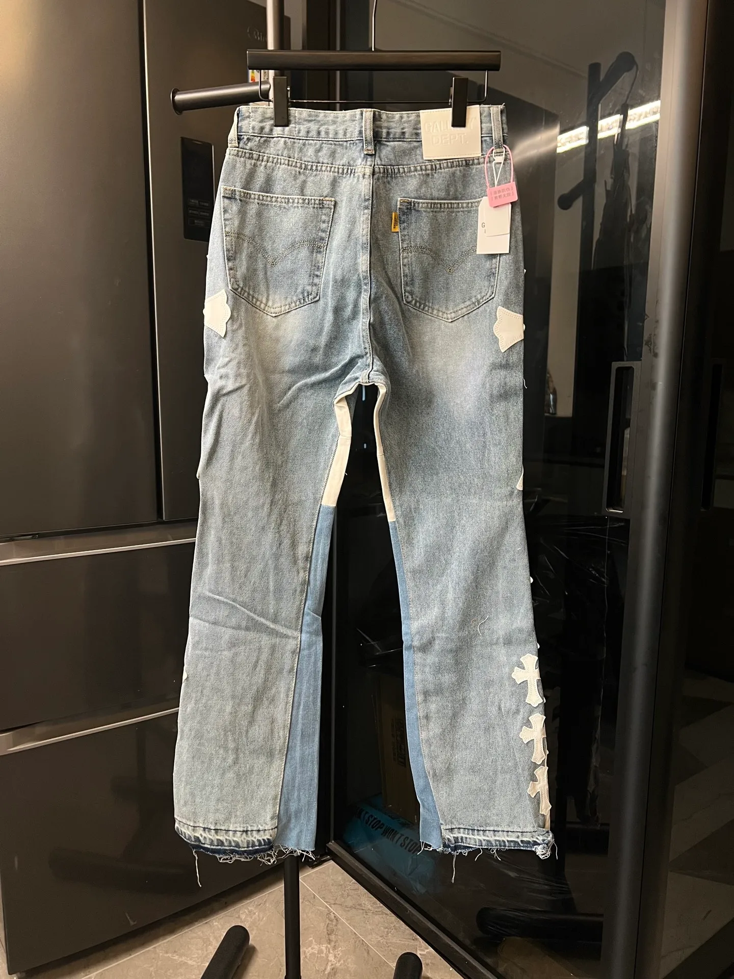 P280 [Next day] Chrome Hearts 25Ss cH Crow stitched cross patch leather heavy duty jeans (blue) Size: 28 30 32 34 36 (corresponding to s-xxl) Detailed sizes can be found in Figure 9